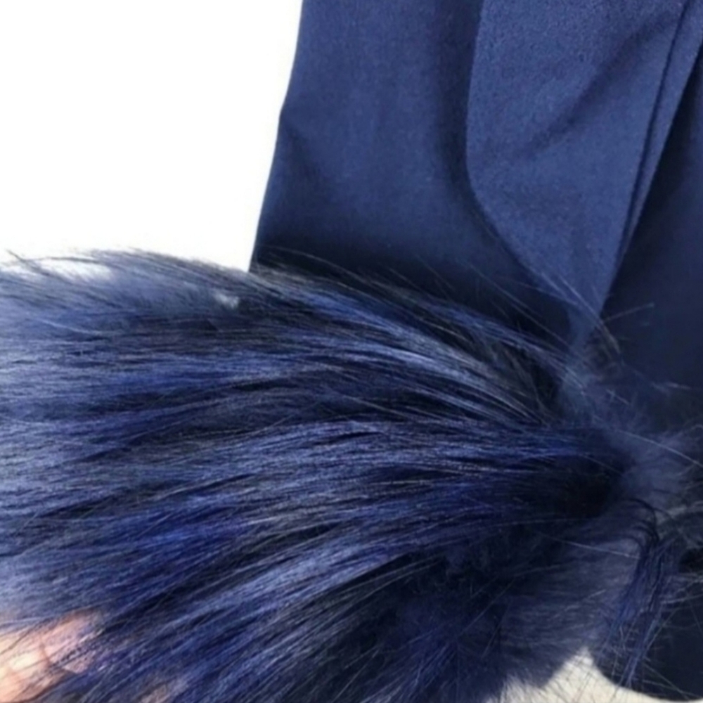 Alice + Olivia Tabitha Genuine Fox Fur Cuffs Size 2 $598 - Picture 15 of 16